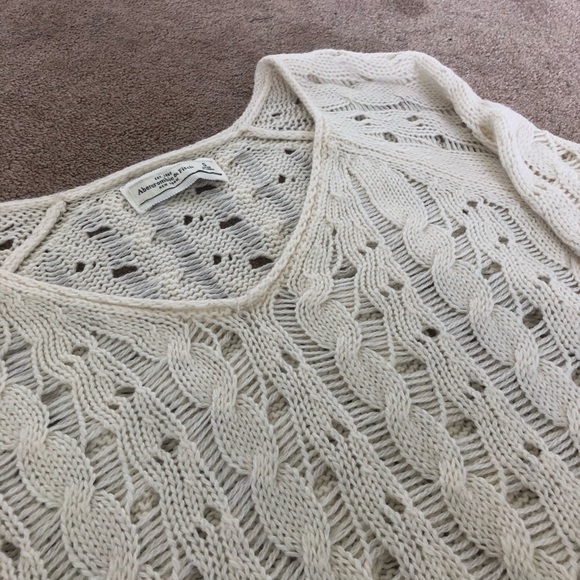 Abercrombie and Fitch Sweater - Picture 3 of 4